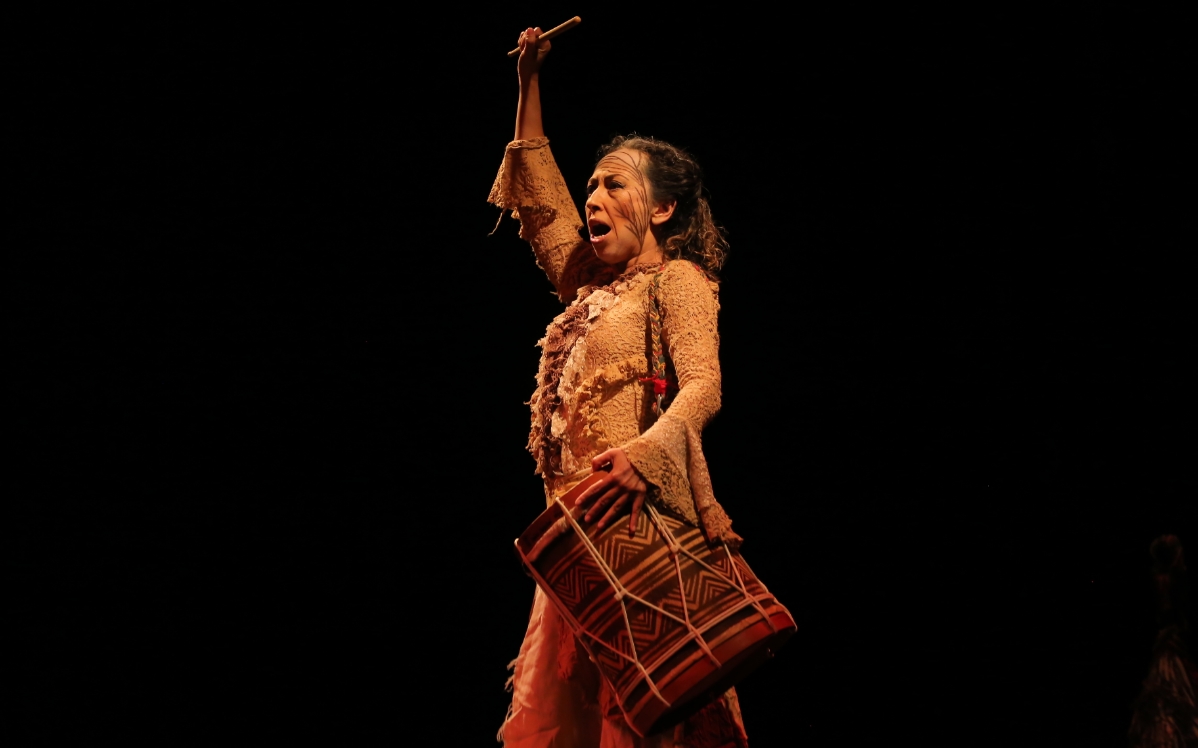 A Cia Mônica Alvarenga une dança e teatro no “Sexta Encena”
